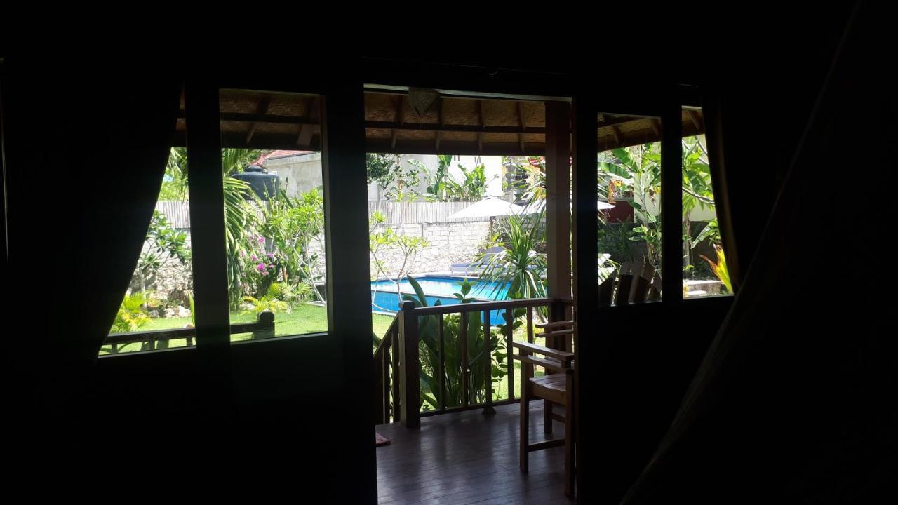 Gatri Hut Hotel Nusa Lembongan  Ngoại thất bức ảnh